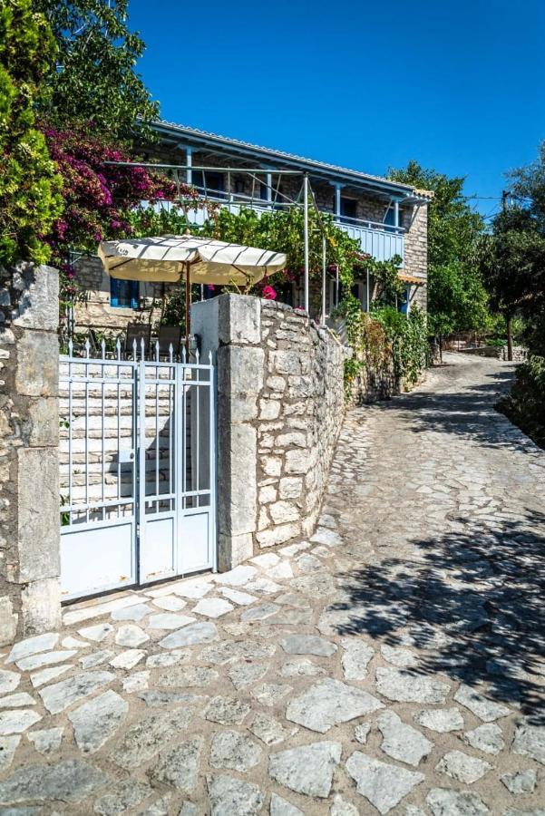 Apartamento Petrinο Katochori Katokhórion Exterior foto