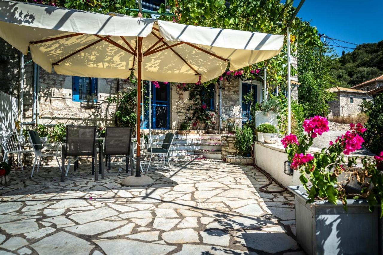 Apartamento Petrinο Katochori Katokhórion Exterior foto
